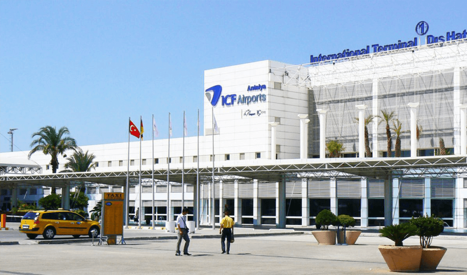 Antalya Flughafen Inland (AYT)